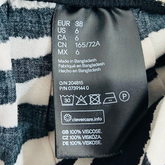 H & M Shorts Size 6 - Picture 2 of 5